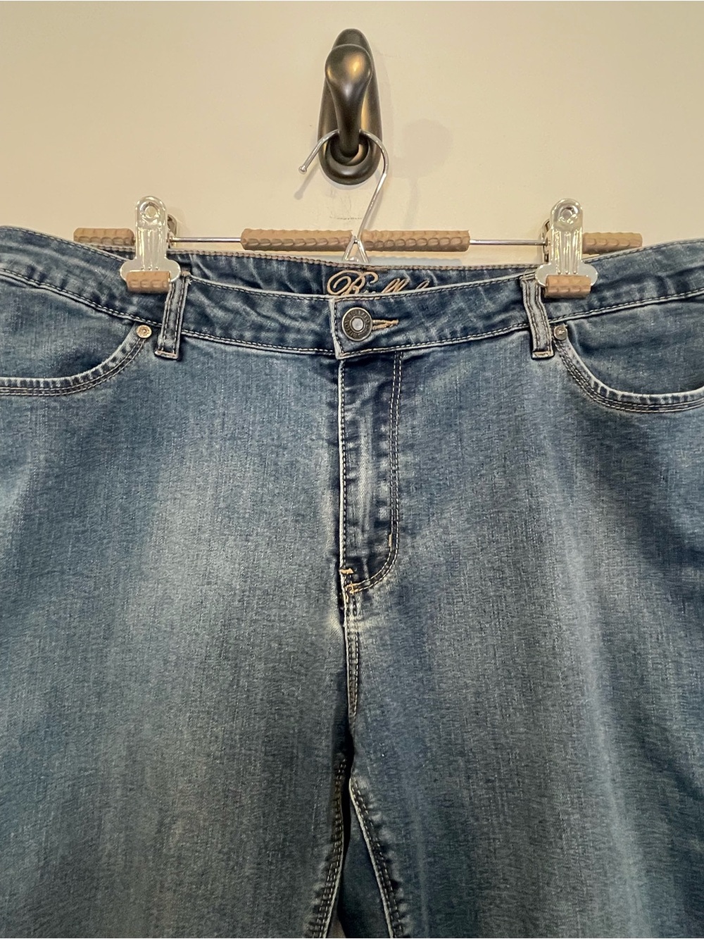 Buffalo David Bitton Women's Boot Cut Jeans in Medium Blue - Picture 7 of 11